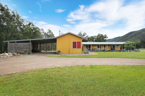 Feathertop Views And Dorm - Nambucca Heads Accommodation 1