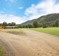 Feathertop Views and Dorm - Nambucca Heads Accommodation