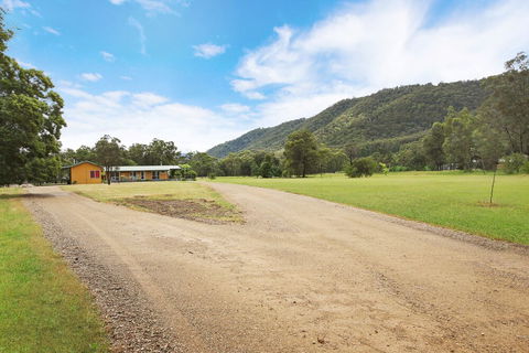 Feathertop Views And Dorm - Nambucca Heads Accommodation 0