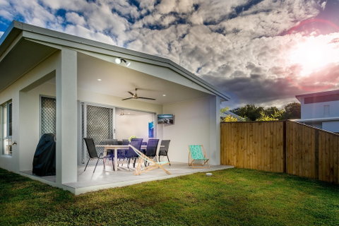 Blue Lagoon Villa B - Nambucca Heads Accommodation 1