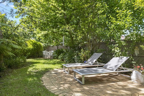 Boutique Stays - Frankie's Place - Nambucca Heads Accommodation 1