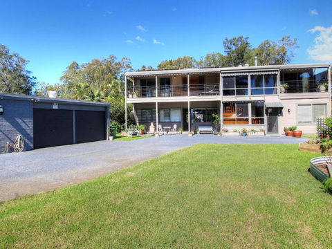 Between Waters B & B Lake Macquarie - Nambucca Heads Accommodation 3