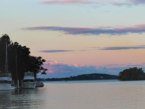 Between Waters B & B Lake Macquarie - Nambucca Heads Accommodation 6