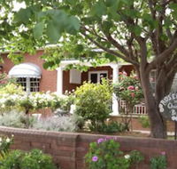 Rose Garden on Church BnB - Nambucca Heads Accommodation