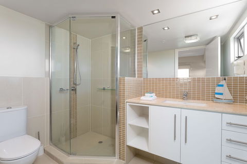 Proximity Waterfront Apartments - Nambucca Heads Accommodation 2