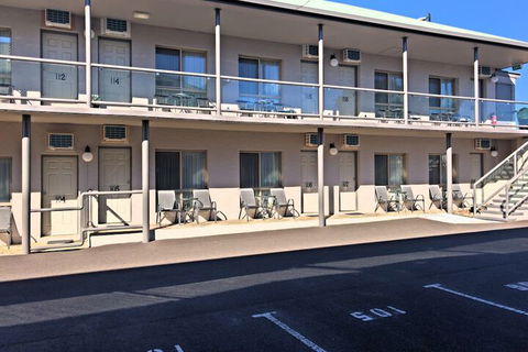 New England Motor Inn - Nambucca Heads Accommodation 3