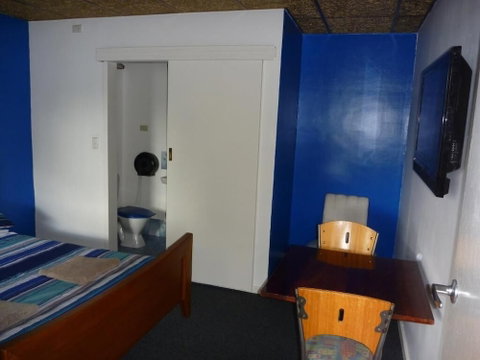 Adelaide Travellers Inn - Hostel - Nambucca Heads Accommodation 2