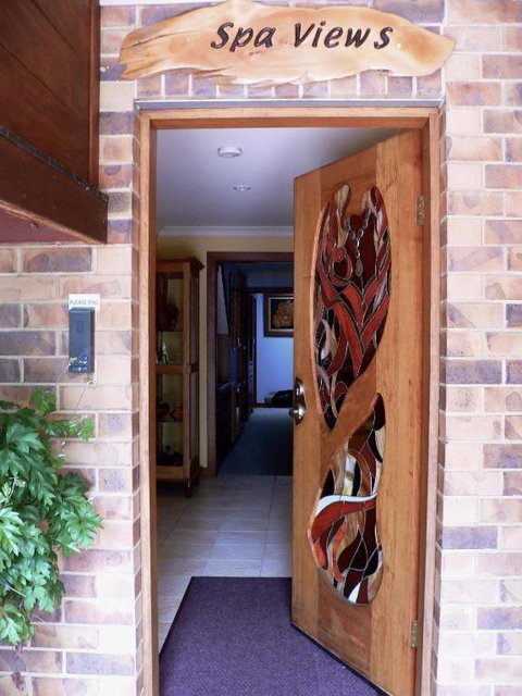 Artisan Spa Views - Nambucca Heads Accommodation 2