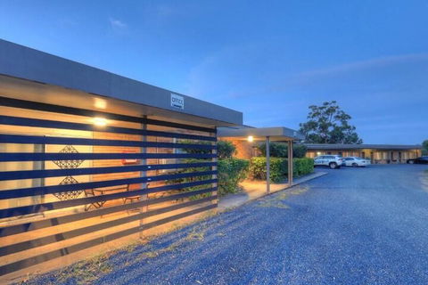 Hilldrop Motor Inn - Nambucca Heads Accommodation 5