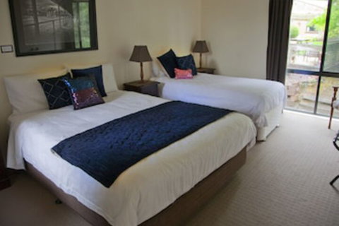 The Shingles Riverside Cottages - Nambucca Heads Accommodation 0