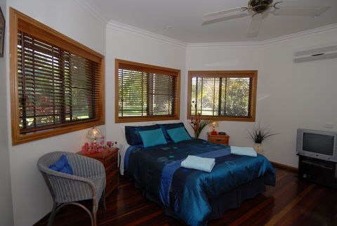 Hibiscus Lodge Bed & Breakfast - Nambucca Heads Accommodation 6