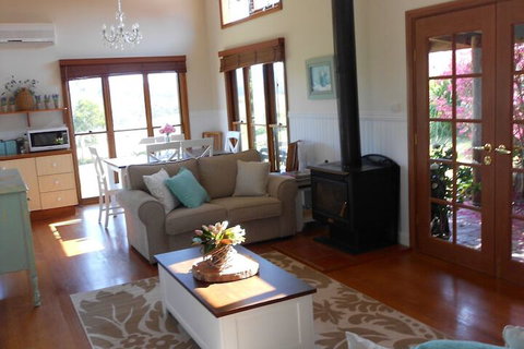 Milton Country Retreat The Chocolate Cottages - Nambucca Heads Accommodation 2