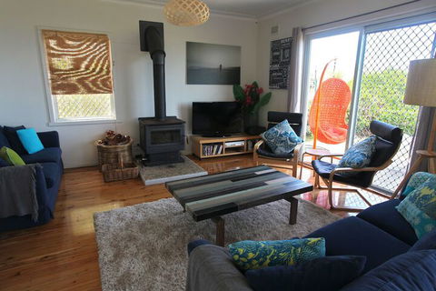 Culburra Beach House - Nambucca Heads Accommodation 1