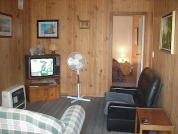 Apollo Bay Backpackers - Nambucca Heads Accommodation 1