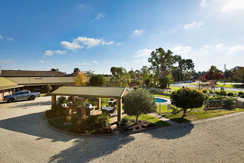 Statesman Motor Inn - Nambucca Heads Accommodation 0