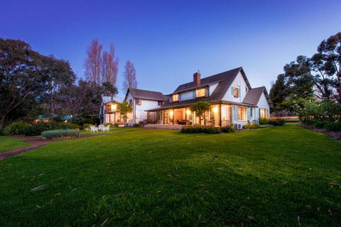 Sienna Estate Lodge & Winery - Nambucca Heads Accommodation 4