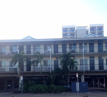 Adventurers Resort - Hostel - Nambucca Heads Accommodation 0