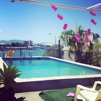 Adventurers Resort - Hostel - Nambucca Heads Accommodation 1