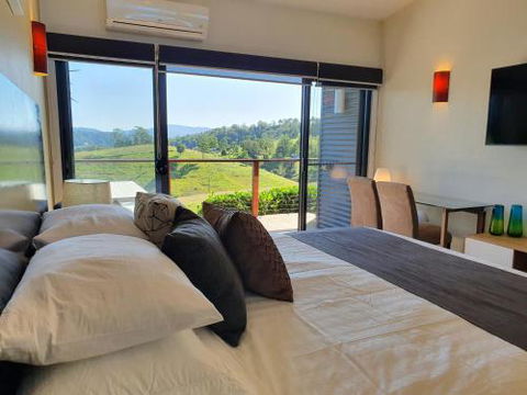 Sanctuary Hill Retreat - Nambucca Heads Accommodation 4