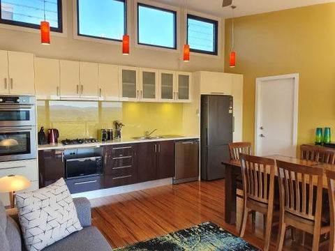 Sanctuary Hill Retreat - Nambucca Heads Accommodation 1