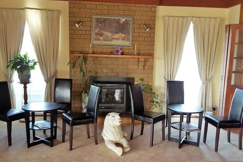 Hepburn Springs Motor Inn - Nambucca Heads Accommodation 7