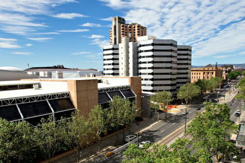 Adelaide DressCircle Apartments North Terrace - Nambucca Heads Accommodation 6