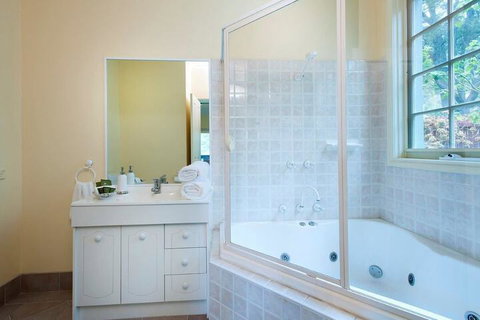 Arnica Views - Nambucca Heads Accommodation 6