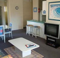 Broadbeach Central Holiday Units - Nambucca Heads Accommodation
