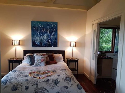 Outlook Hill Vineyard Cottages - Nambucca Heads Accommodation 5