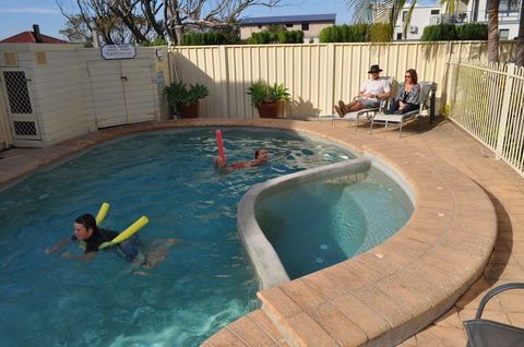 Mollymook Surfbeach Motel And Apartments - Nambucca Heads Accommodation 1