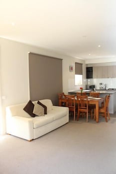 Central Shepparton Apartments - Nambucca Heads Accommodation 0