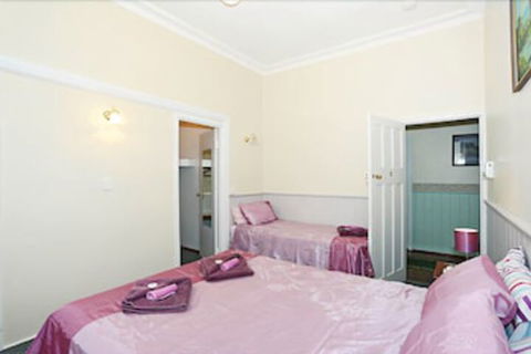 Jacaranda Guest House - Nambucca Heads Accommodation 6