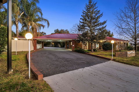 Econo Lodge Border Gateway Wodonga - Nambucca Heads Accommodation 1