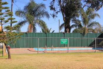 Peak Hill Golden Peak Budget Motel - Nambucca Heads Accommodation 4