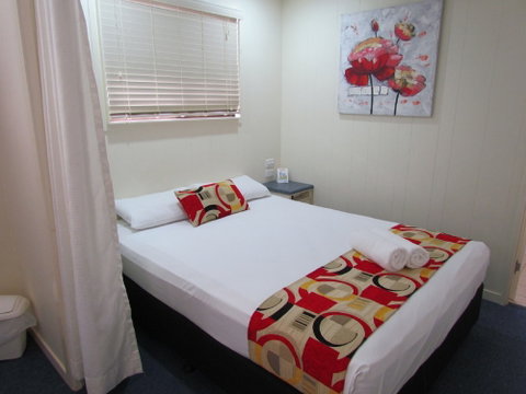 Alex Beach Cabins - Nambucca Heads Accommodation 4