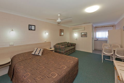 Abraham Lincoln Motel - Nambucca Heads Accommodation 3