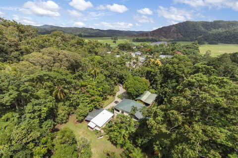 Red Mill House In Daintree - Nambucca Heads Accommodation 3