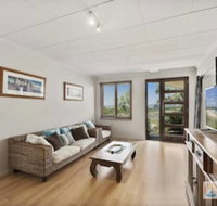 McAuleys Beach House - Nambucca Heads Accommodation