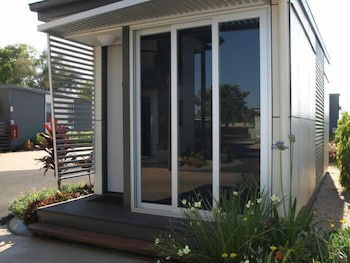 Smart Stayzzz Inns Clermont - Nambucca Heads Accommodation 1