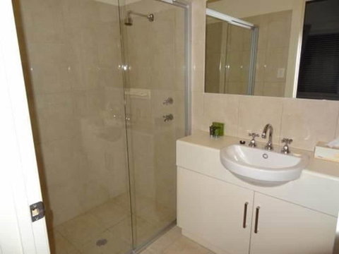 Hahndorf Oak Tree Cottages - Nambucca Heads Accommodation 3