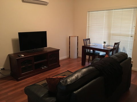 Hahndorf Oak Tree Cottages - Nambucca Heads Accommodation 5