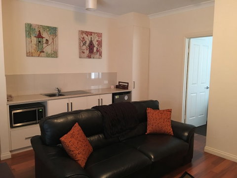 Hahndorf Oak Tree Cottages - Nambucca Heads Accommodation 0