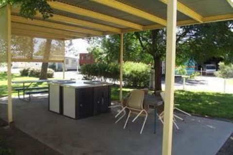 West Wyalong Caravan Park - Nambucca Heads Accommodation 5