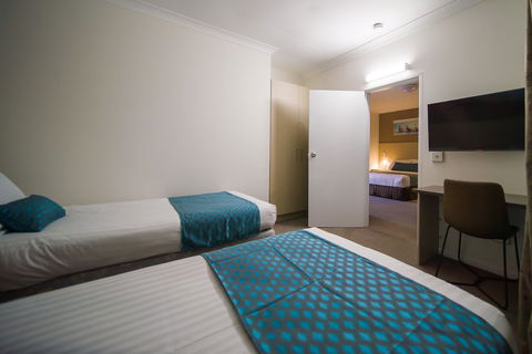 Hamiltonâ€™s Queanbeyan Motel - Nambucca Heads Accommodation 5
