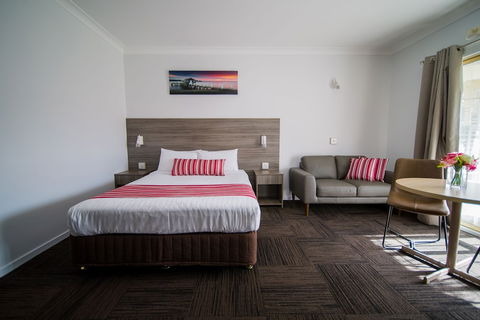 Hamiltonâ€™s Queanbeyan Motel - Nambucca Heads Accommodation 4
