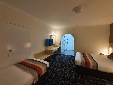 Hamiltonâ€™s Queanbeyan Motel - Nambucca Heads Accommodation 6