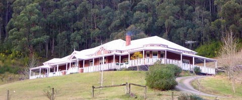 Deloraine Homestead - Nambucca Heads Accommodation 1