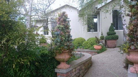 Topiary Haven - Nambucca Heads Accommodation 0