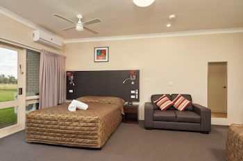 Australian Homestead - Nambucca Heads Accommodation 4