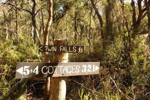 Twin Falls Bush Cottages - Nambucca Heads Accommodation 3
